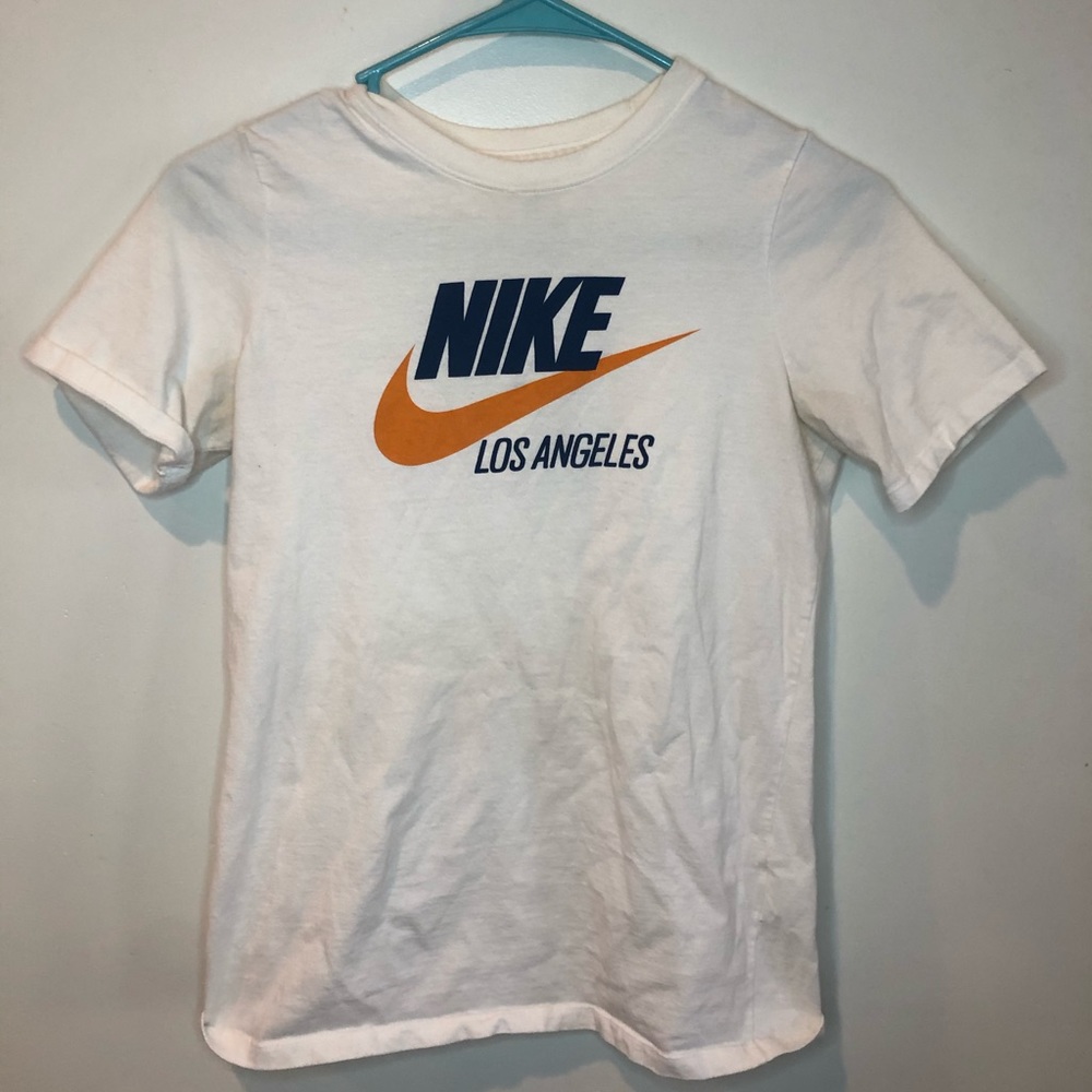 Nike men’s NSW city T-shirt white and blue